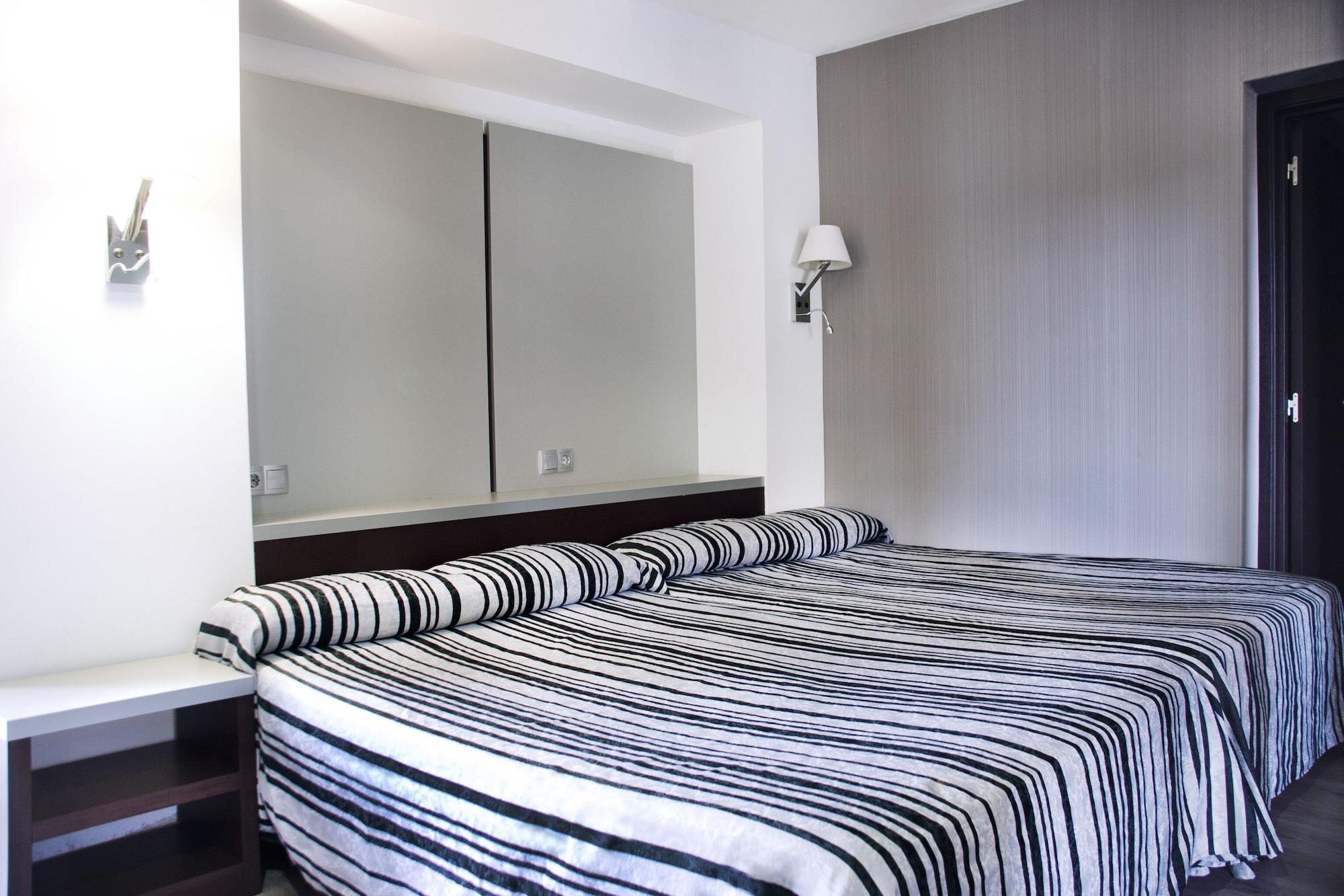Summer Hotel Calella Extérieur photo